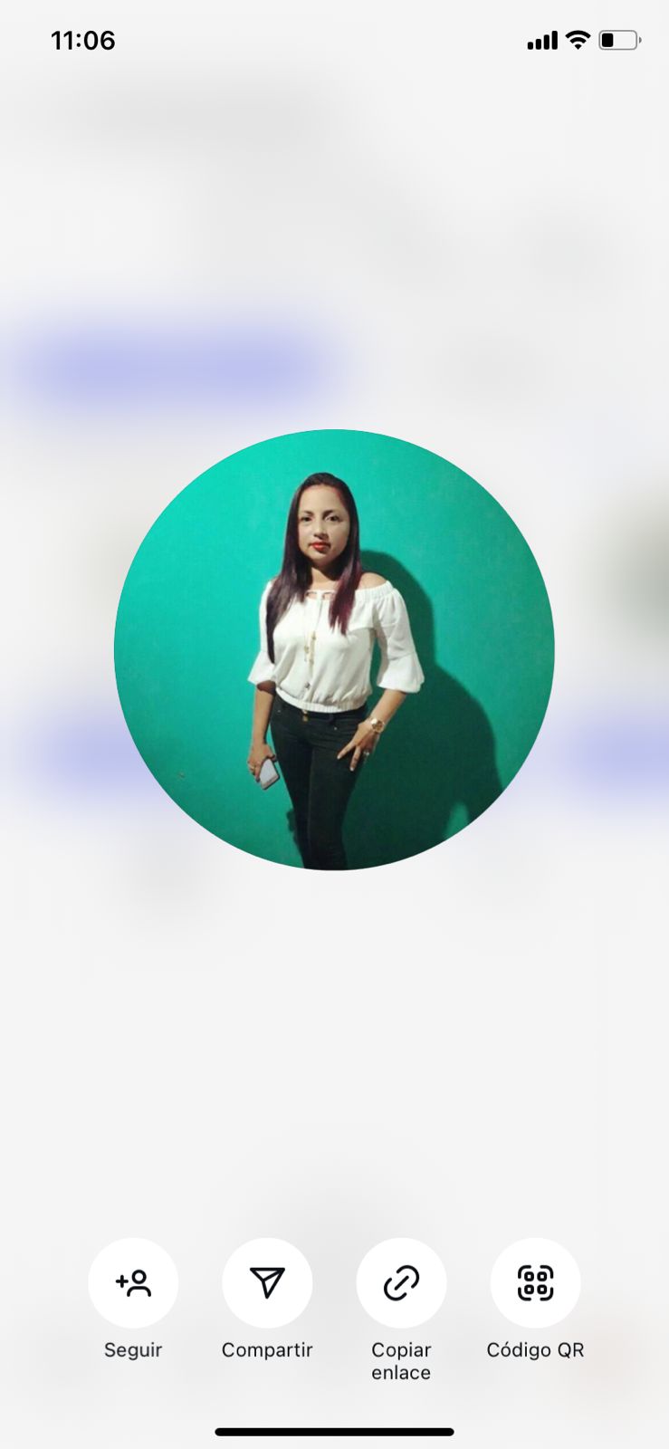 <em>Vivina J.</em>